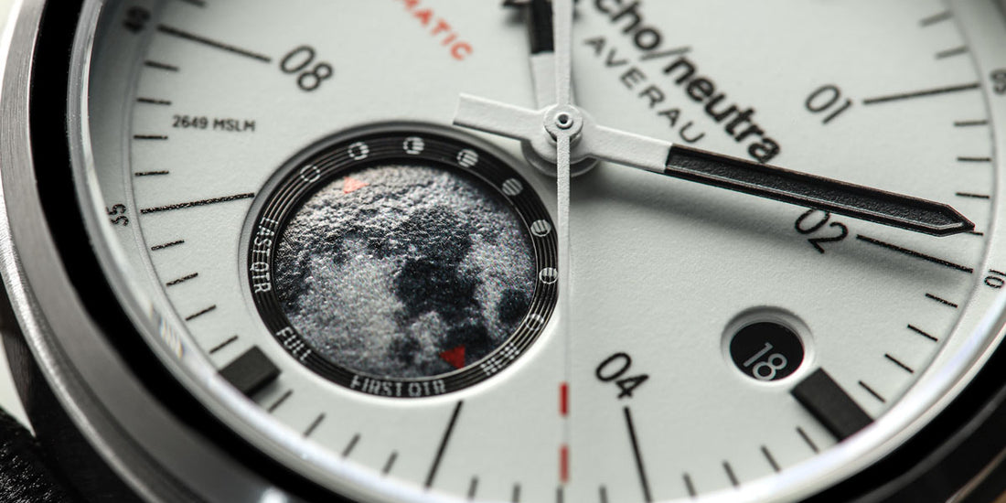 Echo/Neutra AVERAU 39 Moon phase “Big Moon” White