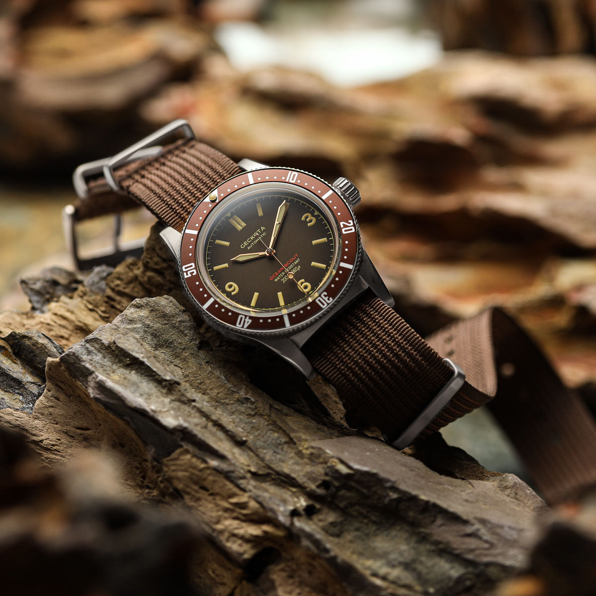 Geckota Ocean-Scout Dive Watch - Sienna Brown