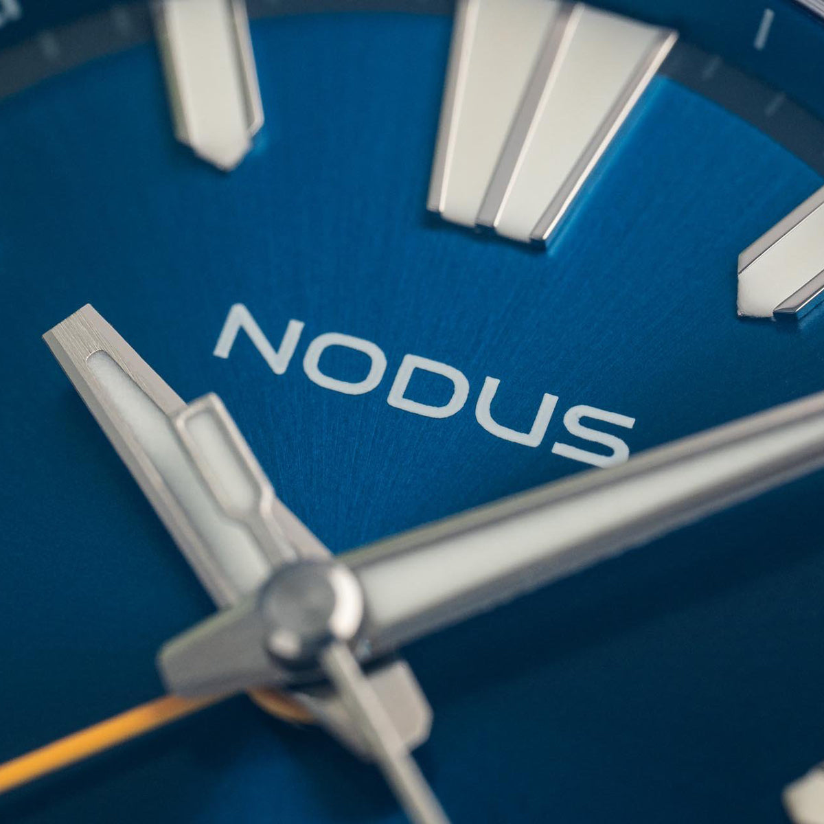 NODUS Contrail Automatic GMT Watch - Impulse