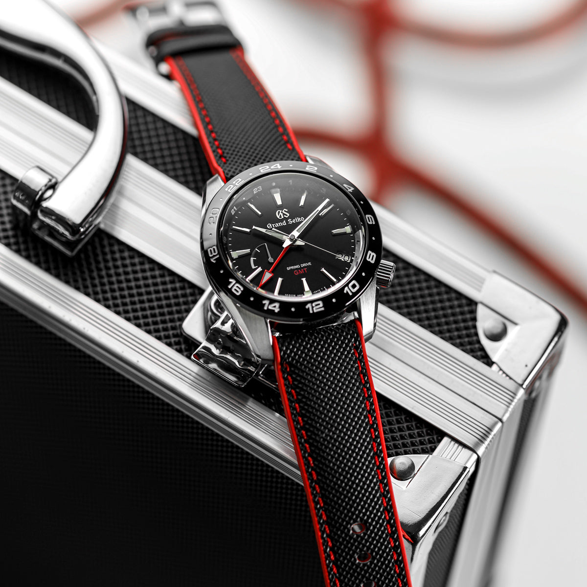 WatchGecko ChronoFKM Rubber Watch Strap -  Black & Red