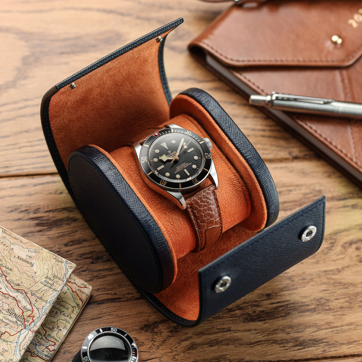 WatchGecko Single Leather Watch Case - Navy Blue / Orange