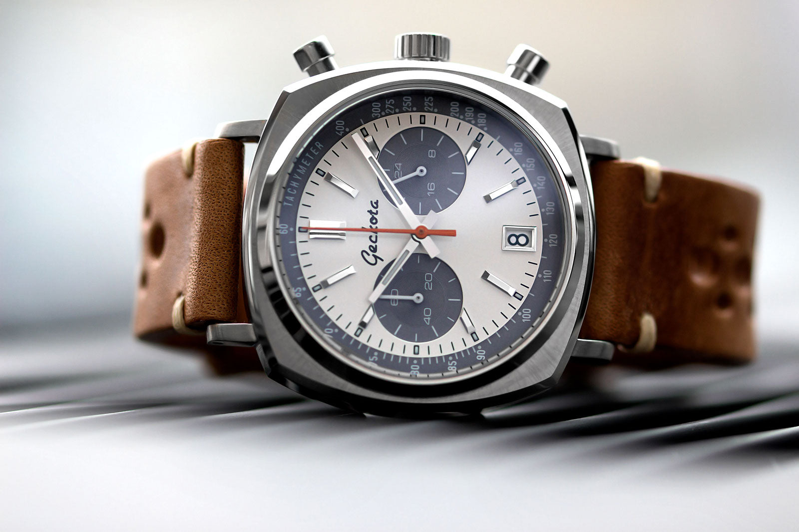 Motor Racing Watches & The Heuer Camaro | WatchGecko