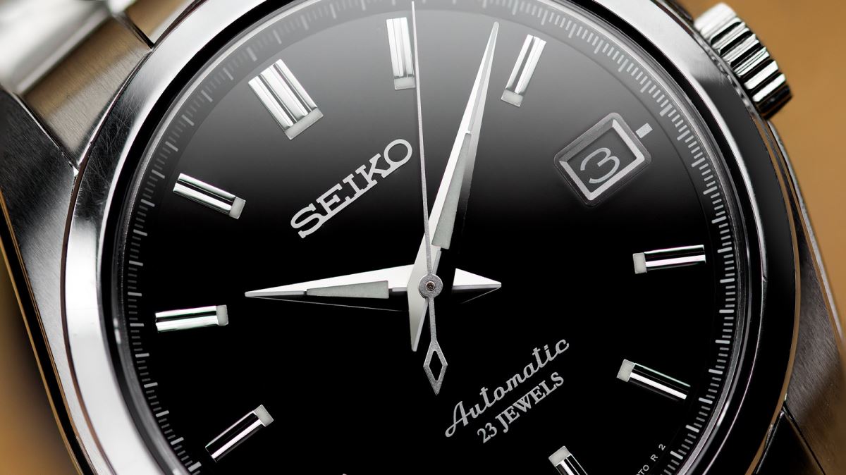 2021 Review of the Seiko SARB033 - Why I Will Never Sell The 033 ...