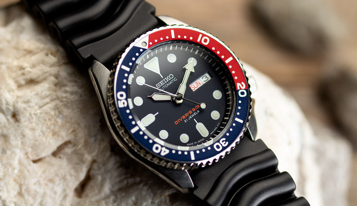 The Seiko SKX009J1 Review - Why The Seiko SKX Is The Go To Beater Watch ...